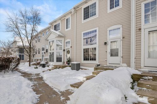 609-609 Hidden Creek Ln, North Aurora, IL, 60542-1162 | Card Image