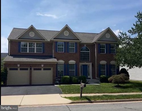 8196 Tenbrook Dr, GAINESVILLE, VA, 20155-3844 | Card Image