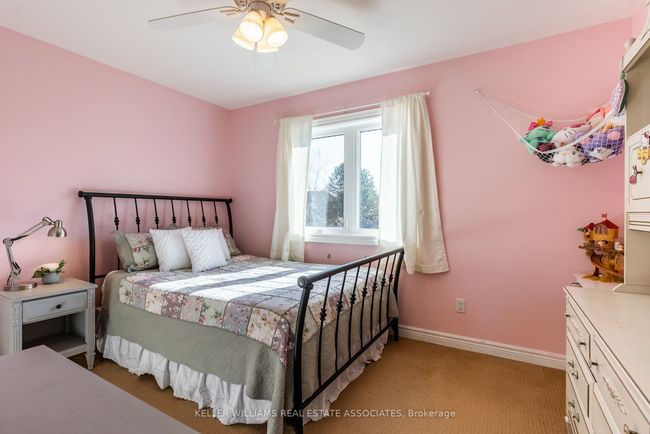 23 Meander Close, House other with 5 bedrooms, 3 bathrooms and 6 parking in Carlisle ON | Image 31