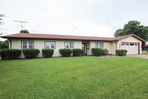 430 Scottsdale Dr, Sullivan, MO, 63080-1308 | Card Image