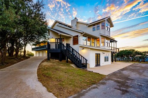 20811 Hamilton Pool Rd, Dripping Springs, TX, 78620-2827 | Card Image