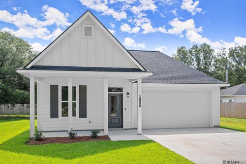 10824 Annie Cir, Walker, LA, 70785-7605 | Card Image