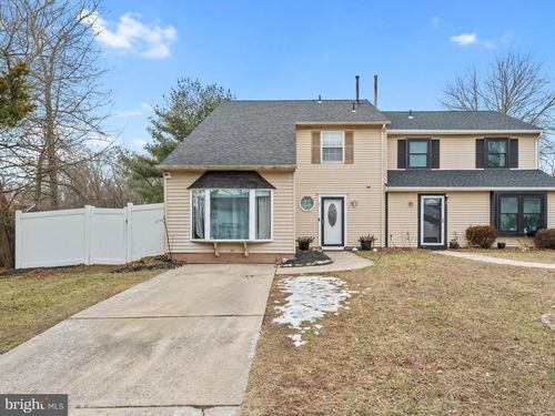 3 Hewitt Ln, SICKLERVILLE, NJ, 08081-2547 | Card Image