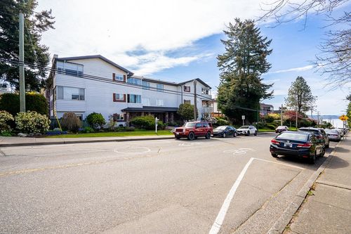 204-1390 Martin St, White Rock, BC, V4B3W5 | Card Image