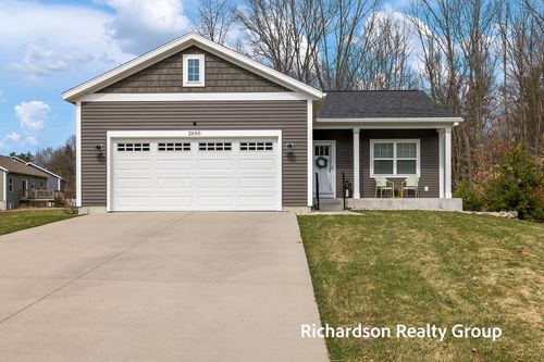 2690 Odawa Trl, Muskegon, MI, 49444-6739 | Card Image
