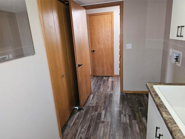 203 Maxwell Dr Sw, House other with 3 bedrooms, 3 bathrooms and null parking in Shellsburg IA | Image 16