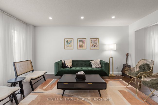 4 Deena Pl, House other with 8 bedrooms, 7 bathrooms and 6 parking in Markham ON | Image 11