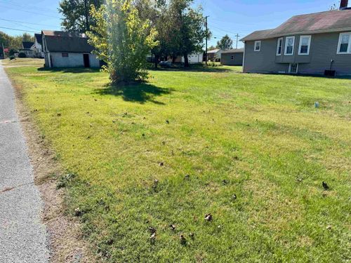 310 W Dale Street, Oakland City, IN, 47660 | Card Image