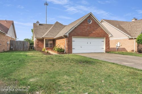 1748 Thomas Street, Horn Lake, MS, 38637 | Card Image