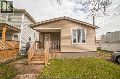 1364 Mckay Ave, Windsor, ON, N9B2B2 | Card Image