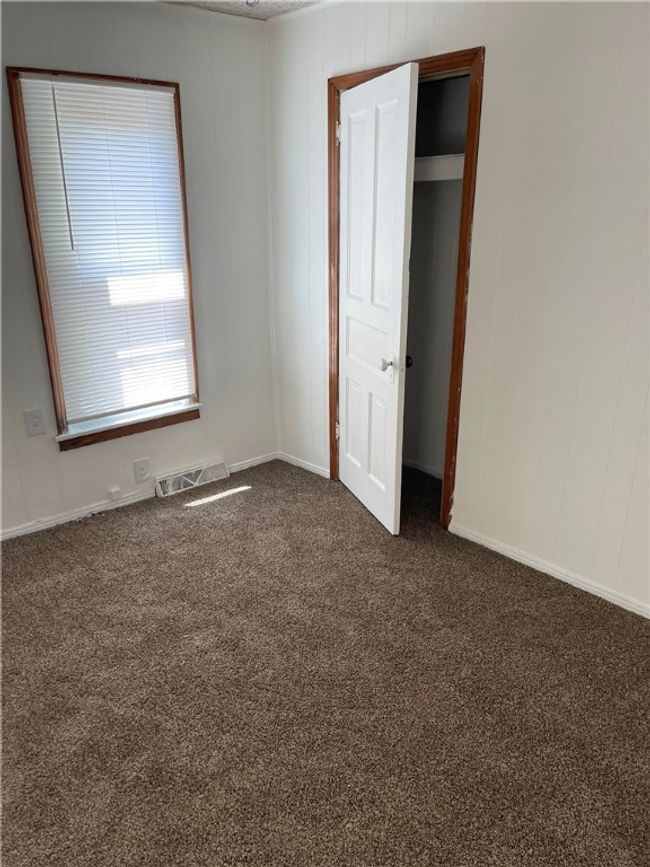 114 4 Th Ave, House other with 3 bedrooms, 2 bathrooms and 1 parking in Butler PA | Image 16