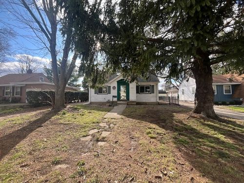 511 S Russell St, Champaign, IL, 61821-3846 | Card Image