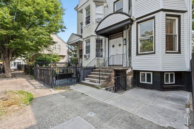 48 Armstrong Ave, House other with 4 bedrooms, 3 bathrooms and null parking in Jersey City NJ | Image 28