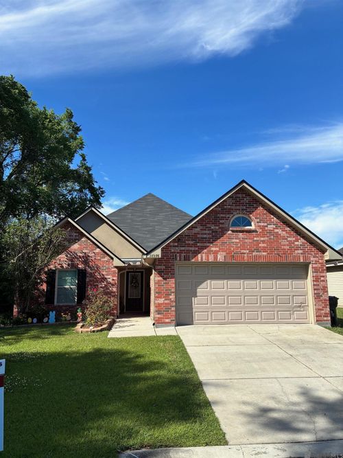 38276 Saint Croix Ct, Gonzales, LA, 70737-7094 | Card Image