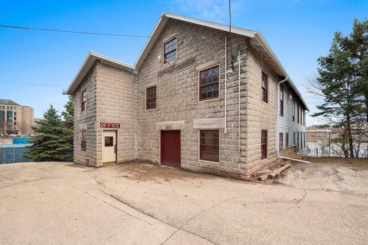 301 E Water St, Appleton, WI 54911