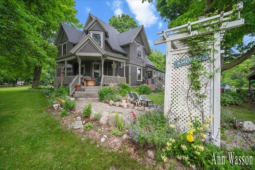 6951 Vickeryville Rd, Sheridan, MI, 48884-9735 | Card Image