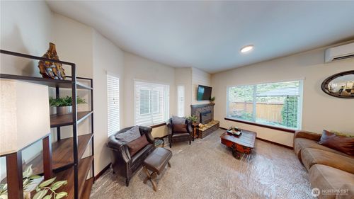 419 Penny Ave, Granite Falls, WA, 98252-8654 | Card Image