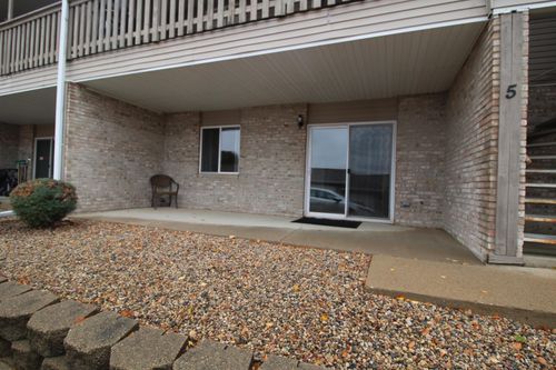 1652 Exchange Street #5 Street, Okoboji, IA, 51355 | Card Image