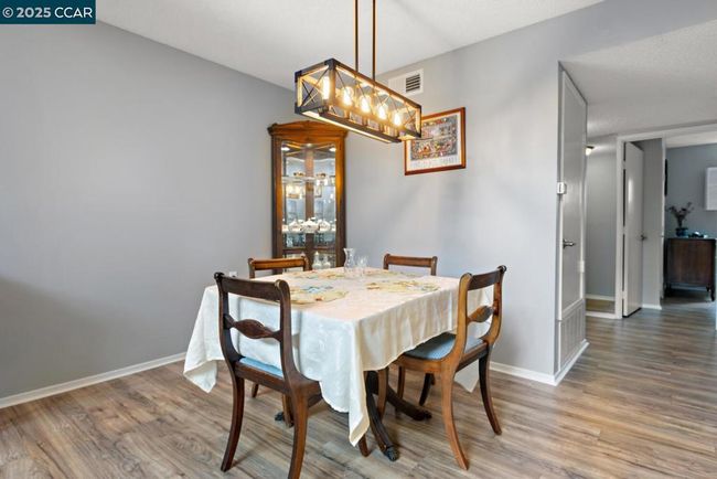 APT-1 - 1244 Singingwood Ct, Townhouse with 2 bedrooms, 2 bathrooms and 1 parking in Walnut Creek CA | Image 10
