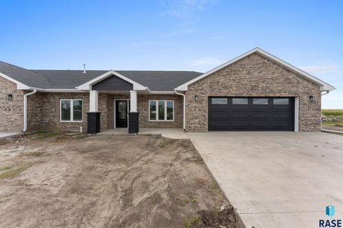 963 Thomas Dr, Centerville, SD, 57014 | Card Image