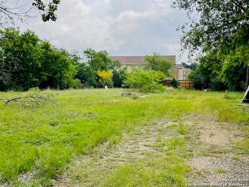 5310 Howard St, San Antonio, TX, 78212-1208 | Card Image