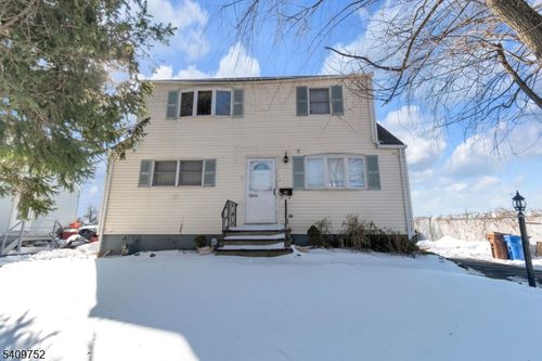 2604 Parkway Ave, Linden, NJ, 07036-3544 | Card Image