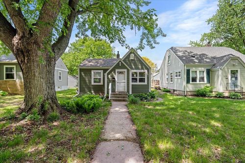 5516 34th Ave S, Minneapolis, MN, 55417-2118 | Card Image