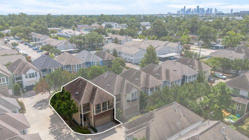 3414 Garden Crest Ln, Houston, TX, 77018-6345 | Card Image