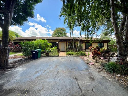 13527 Sw 101st Ln, Miami, FL, 33186-2894 | Card Image