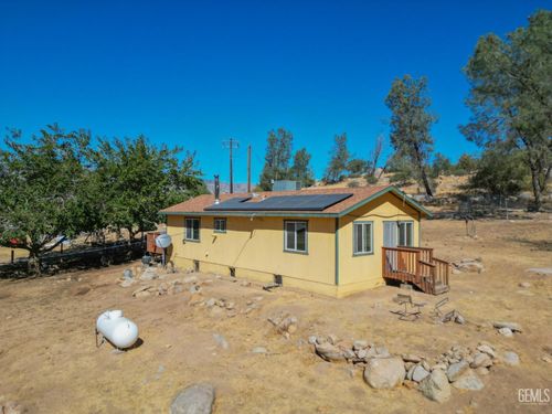  Erskine Creek Road, Lake Isabella, CA, 93240 | Card Image