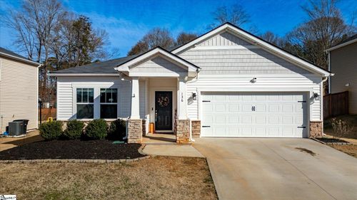 136 Walking Stick Way, Pelzer, SC, 29669-9401 | Card Image
