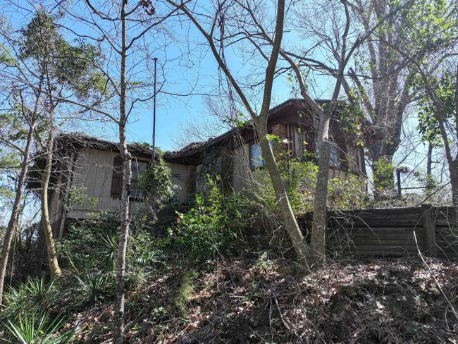 130 Housen Bay Ct, House other with 3 bedrooms, 2 bathrooms and null parking in Hemphill TX | Image 6