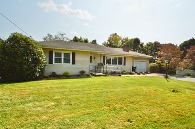 245 Westview Drive, House other with 3 bedrooms, 2 bathrooms and null parking in Meriden CT | Image 2