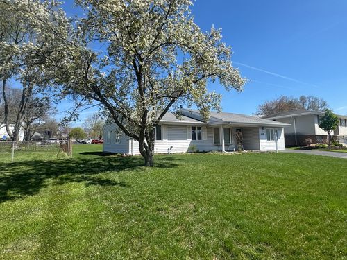 1310 Somerset Ln, Schaumburg, IL, 60193-1245 | Card Image