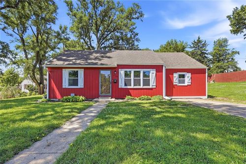 2706 S 28th St, Kansas City, KS, 66106-4224 | Card Image