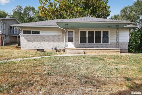 5801 S Jefferson St, Bartonville, IL, 61607-1929 | Card Image