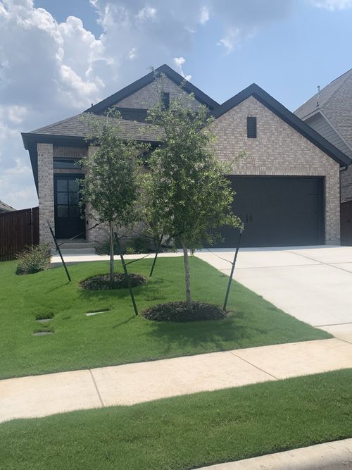 221 Rosebush Dr, Liberty Hill, TX, 78642-2217 | Card Image