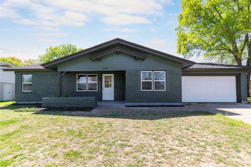 2103 9th Street, Brownwood, TX, 76801 | Card Image