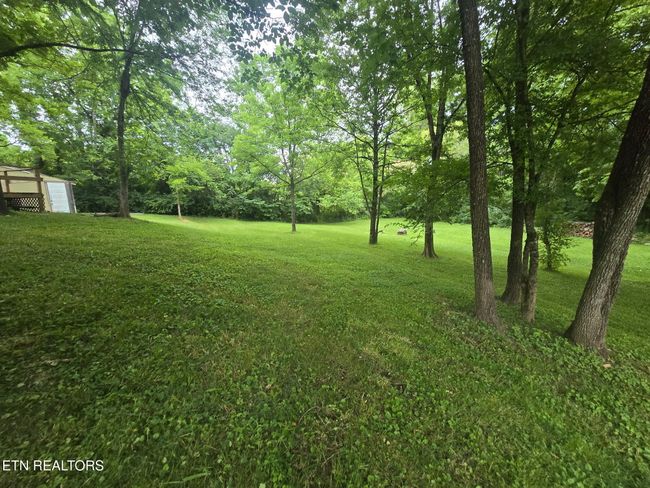 7421 Sevierville Pike, House other with 2 bedrooms, 1 bathrooms and null parking in Knoxville TN | Image 9