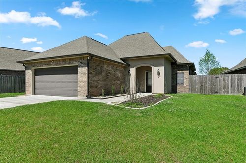 69332 Taverny Ct, Madisonville, LA, 70447-3200 | Card Image