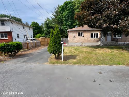 b-7 Van Dyke Rd, Colonie, NY, 12205-1913 | Card Image