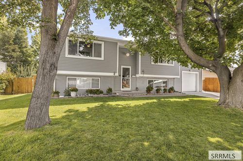1437 Stanger Dr, Idaho Falls, ID, 83404-5525 | Card Image