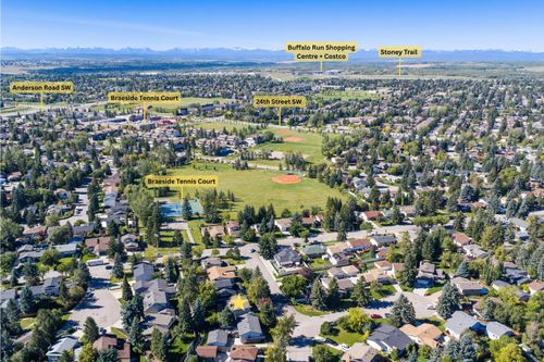 544 Brookmere Cres Sw, Calgary, AB, T2W2R4 | Card Image