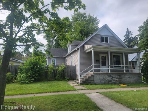 1112 Griswold St, Port Huron, MI, 48060-5744 | Card Image