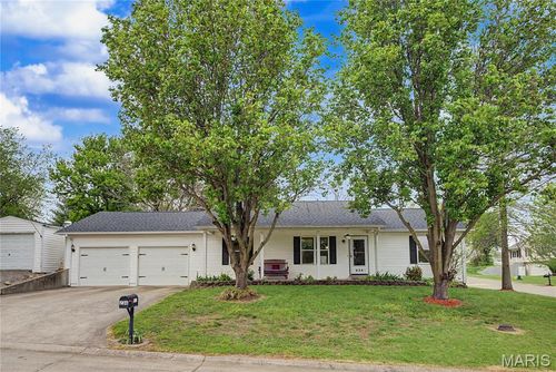 236 Alpine Dr, Cape Girardeau, MO, 63701-9552 | Card Image