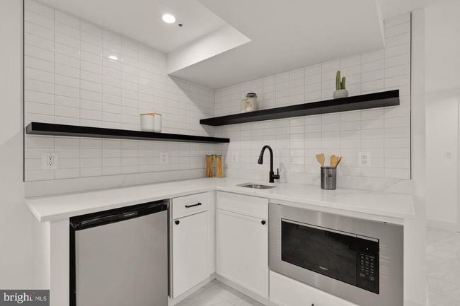 2035 N Capitol St Ne, Townhouse with 4 bedrooms, 4 bathrooms and null parking in WASHINGTON DC | Image 49