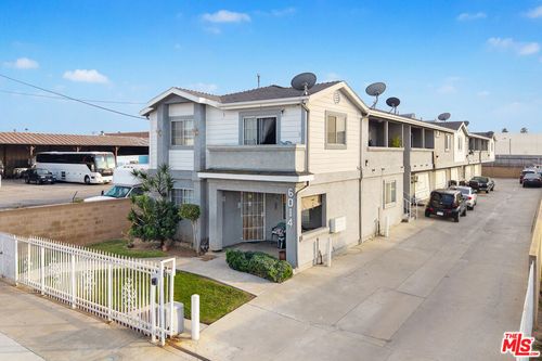 6014 Ferguson Dr, Commerce, CA, 90022-4263 | Card Image