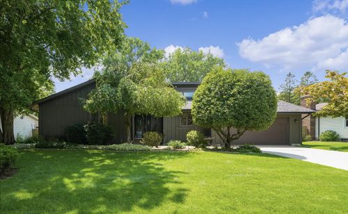 4043 Chamberlain Ave Se, Grand Rapids, MI, 49508-2615 | Card Image