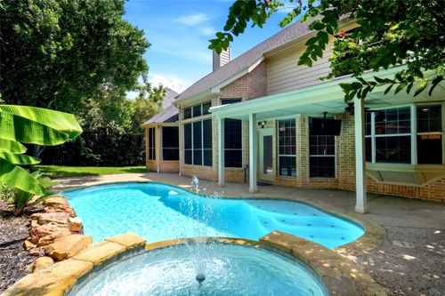 524 Sorenson Trl, Keller, TX, 76248-8328 | Card Image