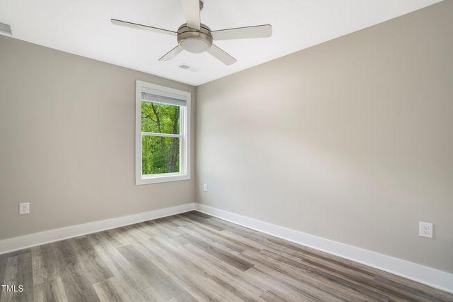 End-Unit Bedroom 2 | Image 11